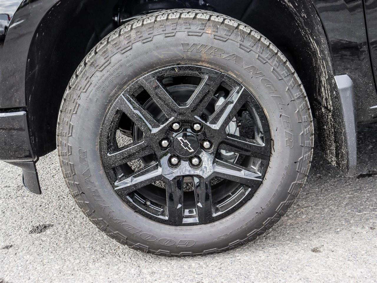 2026 Chevrolet Silverado 1500 Crew Cab Standard Box 4-Wheel Drive RST Photo