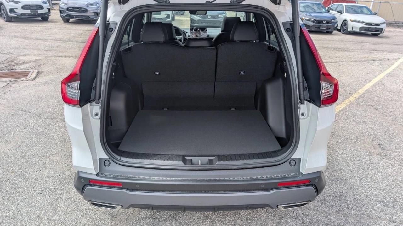 2026 Honda CR-V Hybrid Touring 4dr All-Wheel Drive Photo