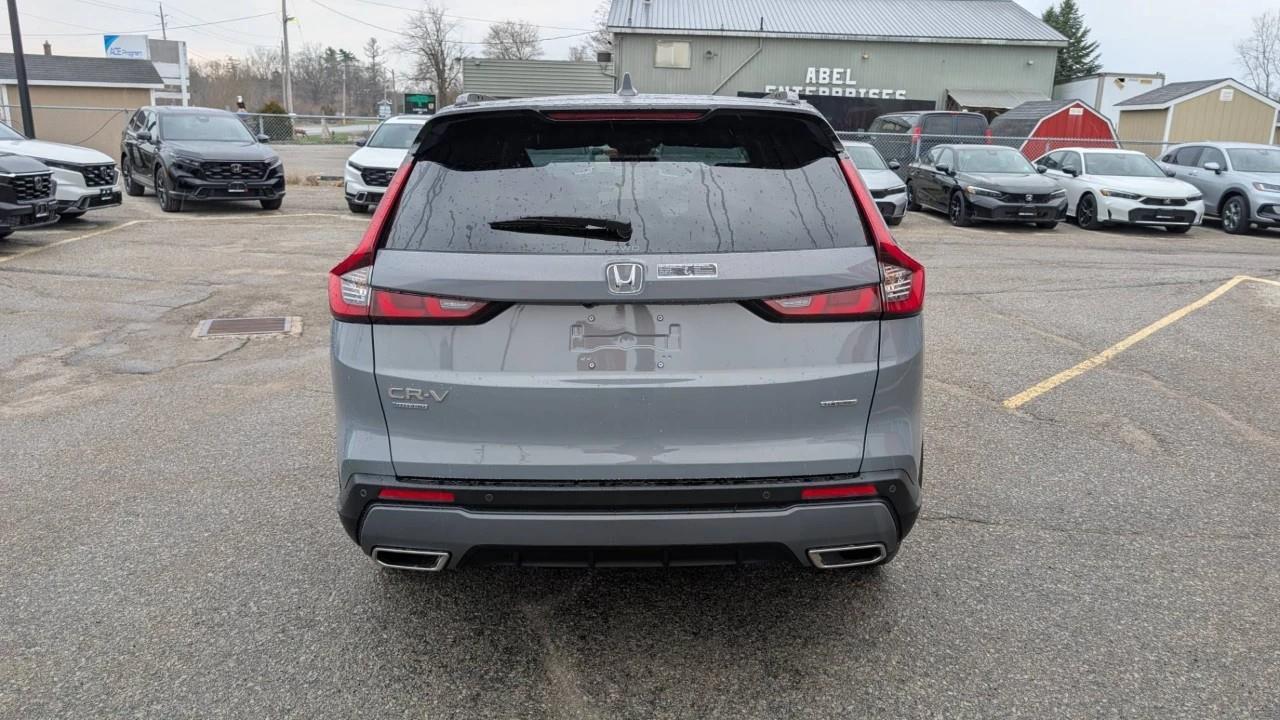 2026 Honda CR-V Hybrid Touring 4dr All-Wheel Drive Photo3