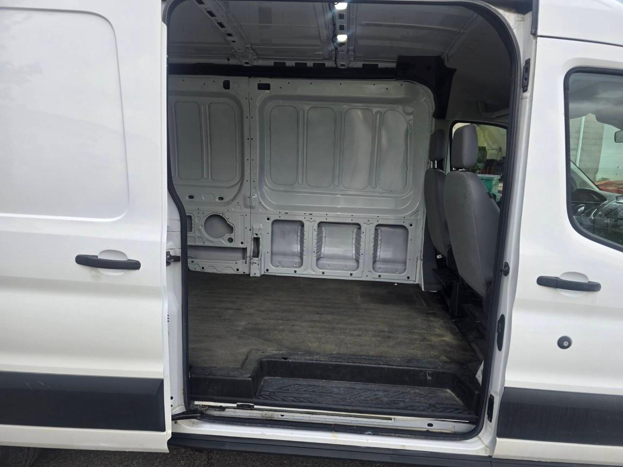 2019 Ford Transit Van T-150 148" Med Rf 8600 GVWR Sliding RH Dr Photo