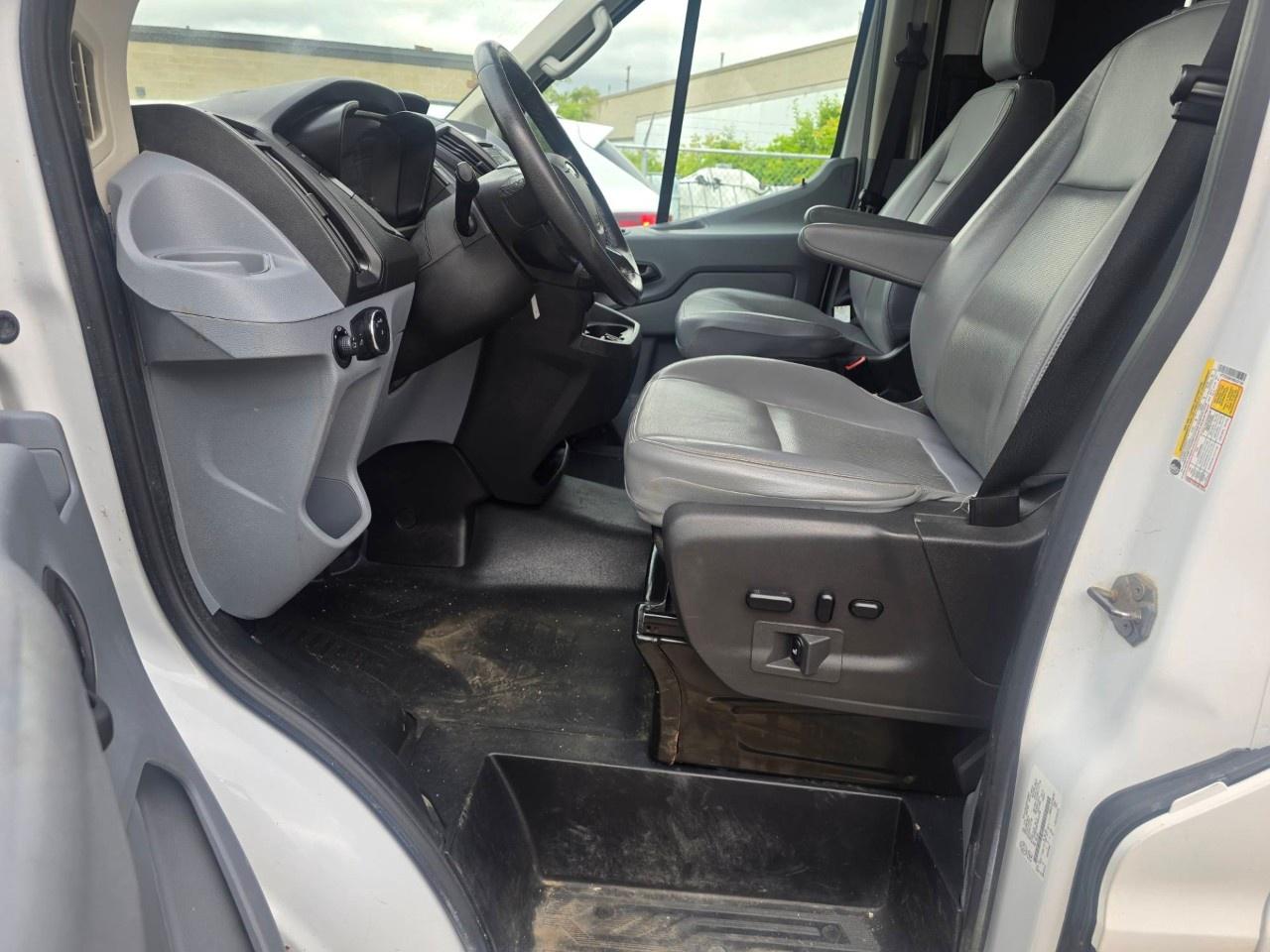 2019 Ford Transit Van T-150 148" Med Rf 8600 GVWR Sliding RH Dr Photo