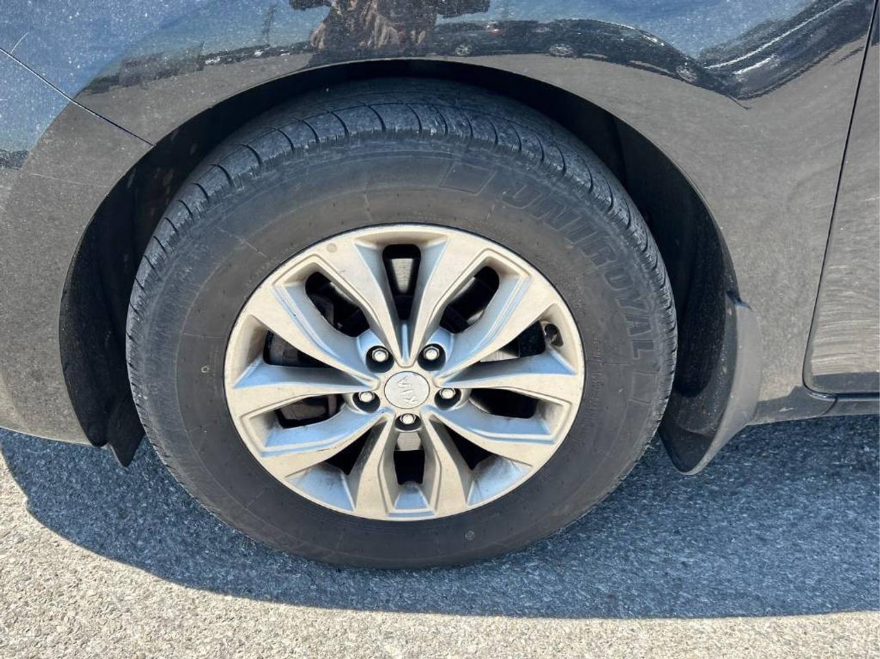 2020 Kia Sedona LX+ FWD Photo