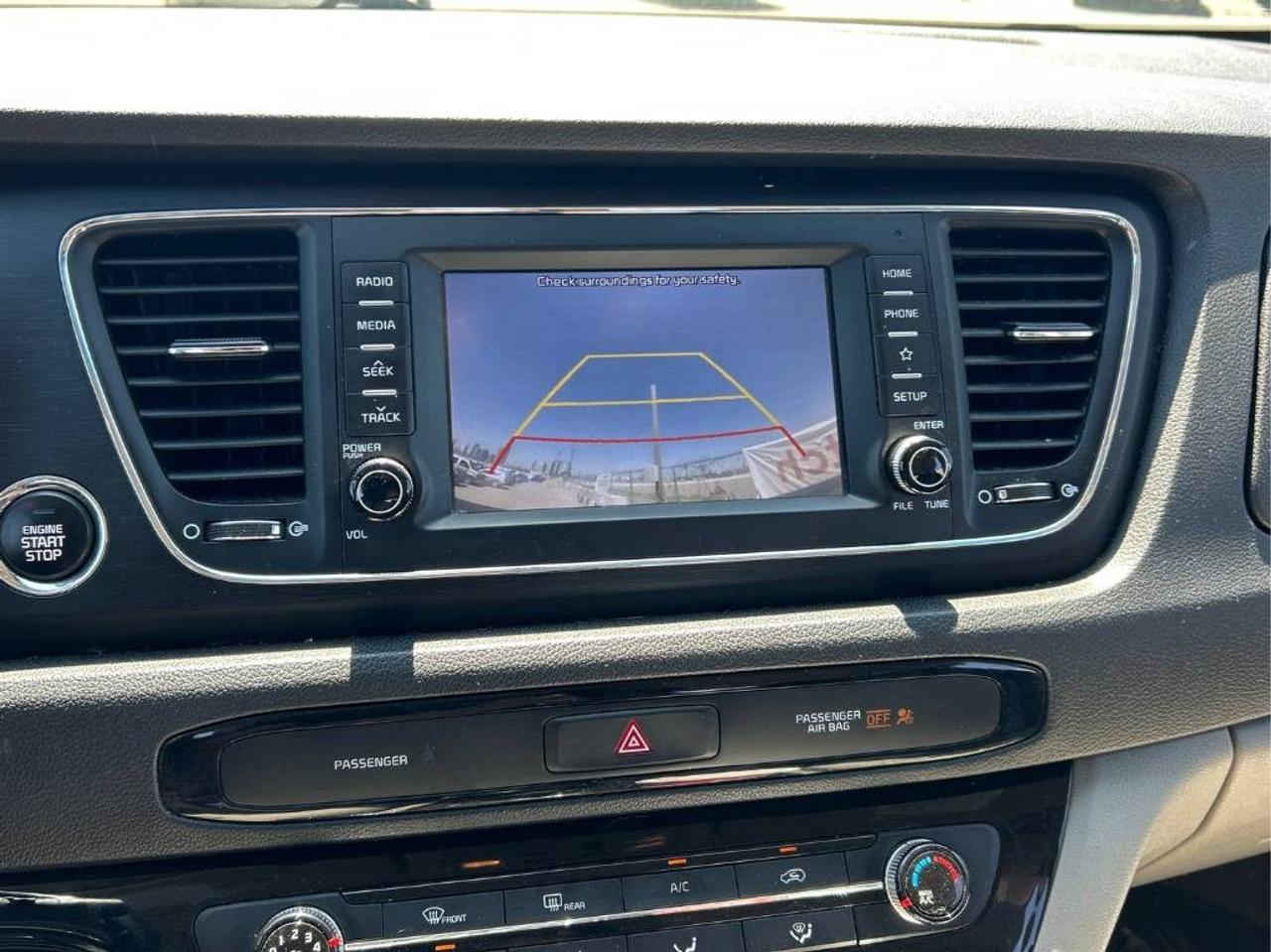 2020 Kia Sedona LX+ FWD Photo