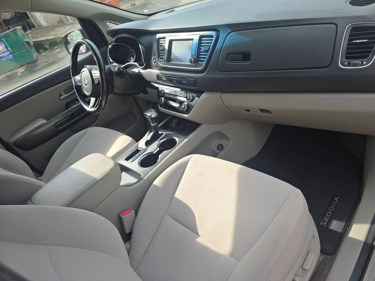 2020 Kia Sedona LX+ FWD Photo