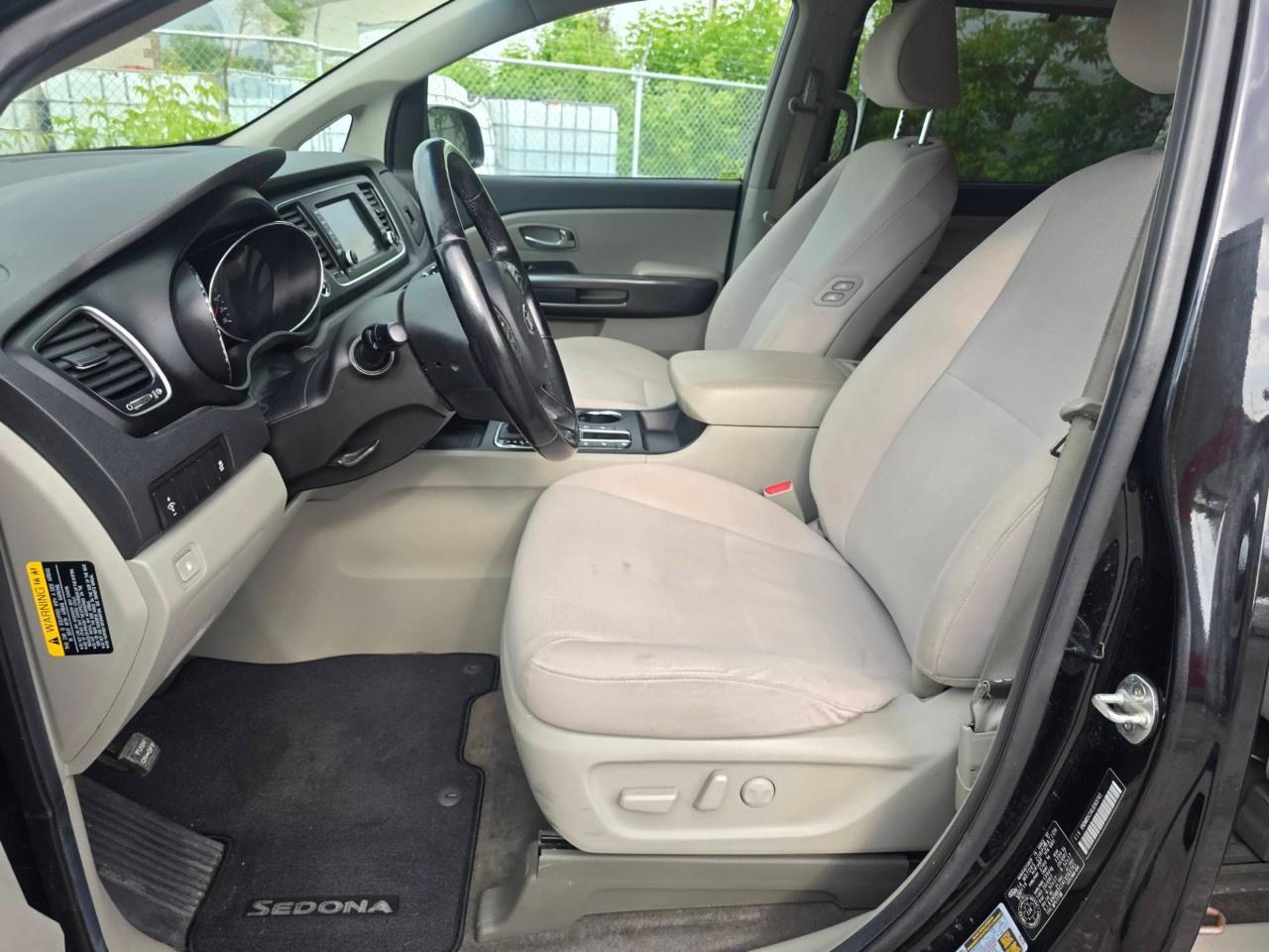 2020 Kia Sedona LX+ FWD Photo
