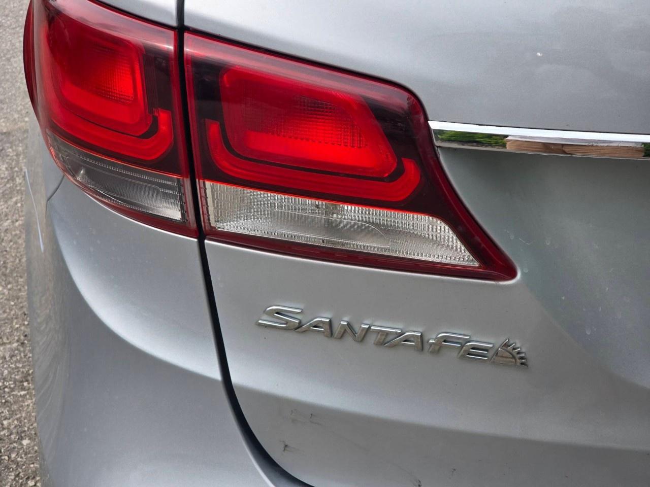 2018 Hyundai Santa Fe XL AWD Premium Photo
