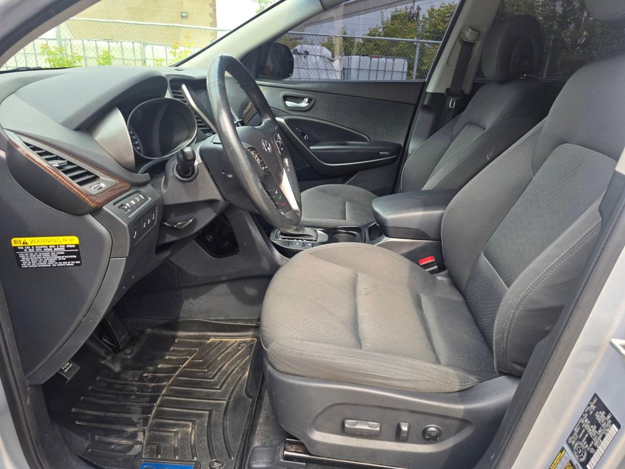 2018 Hyundai Santa Fe XL AWD Premium Photo