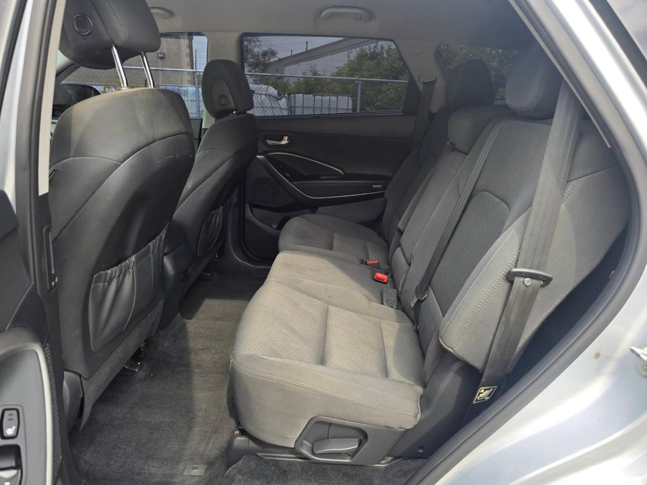 2018 Hyundai Santa Fe XL AWD Premium Photo