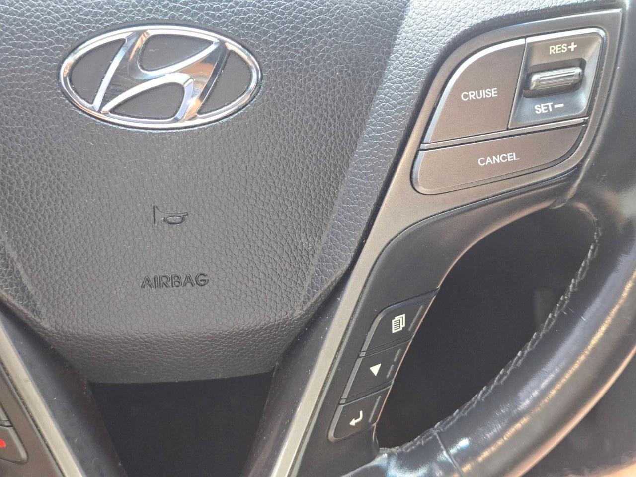 2018 Hyundai Santa Fe XL AWD Premium Photo