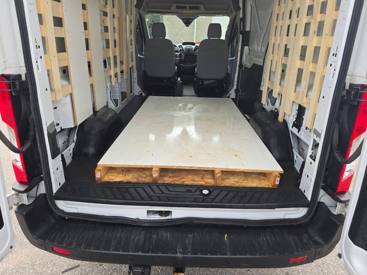 2019 Ford Transit Van T-250 130" Med Rf 9000 GVWR Sliding RH Dr Photo