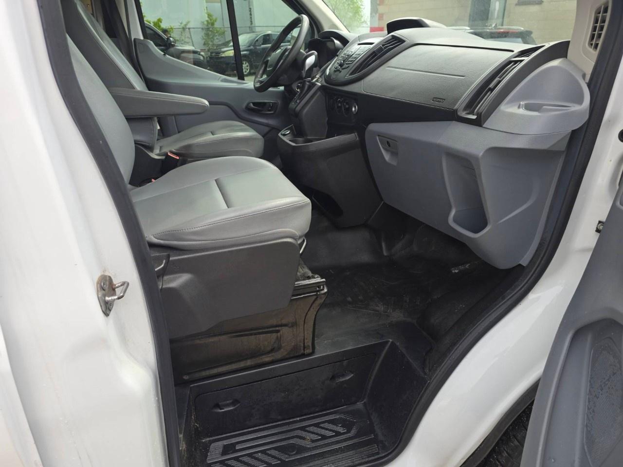 2019 Ford Transit Van T-250 130" Med Rf 9000 GVWR Sliding RH Dr Photo