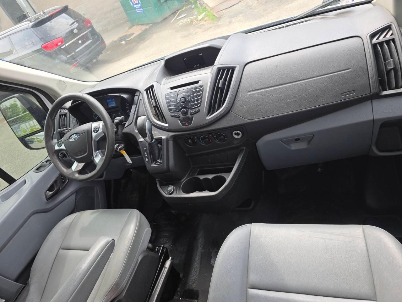 2019 Ford Transit Van T-250 130" Med Rf 9000 GVWR Sliding RH Dr Photo