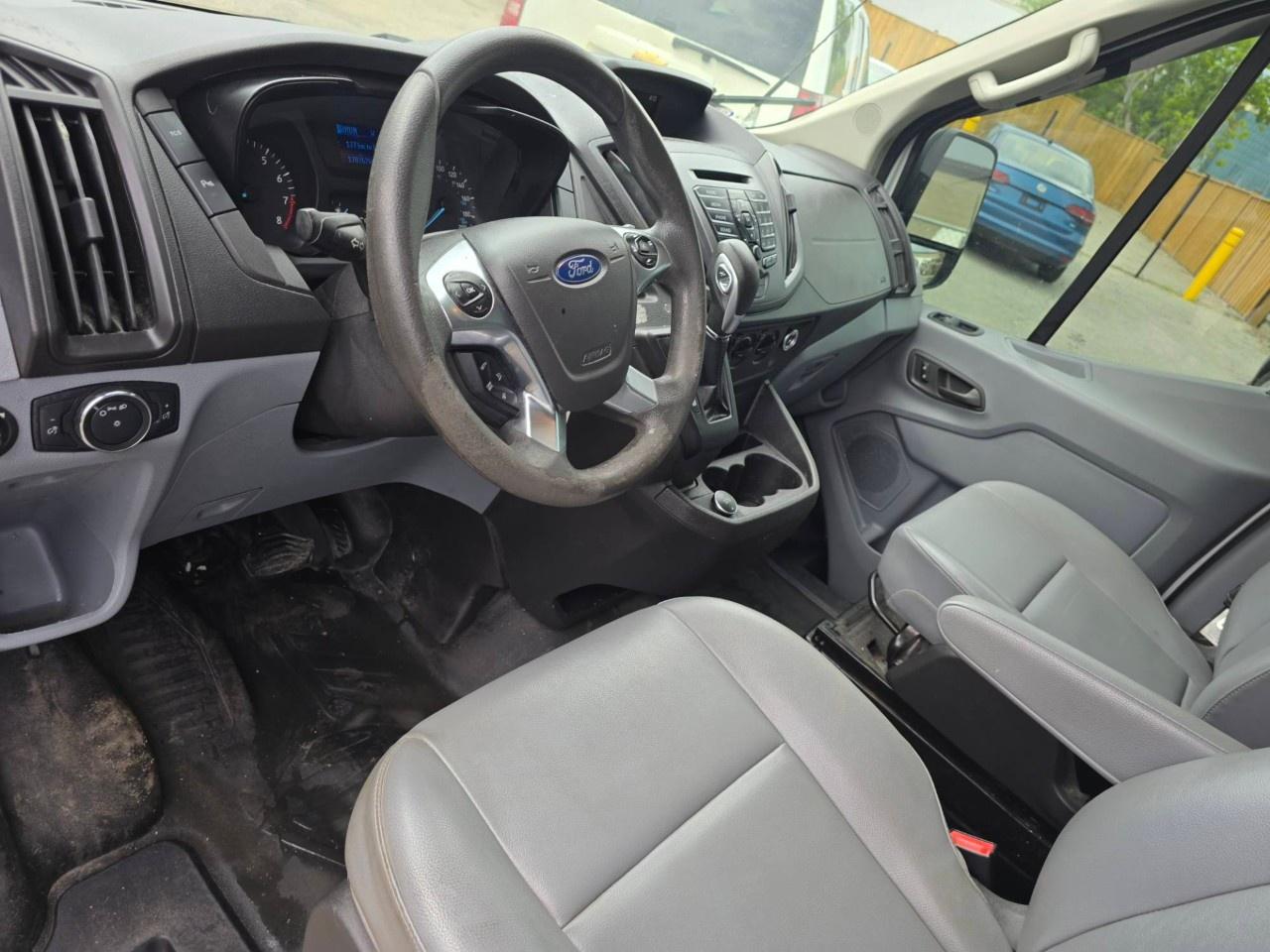 2019 Ford Transit Van T-250 130" Med Rf 9000 GVWR Sliding RH Dr Photo