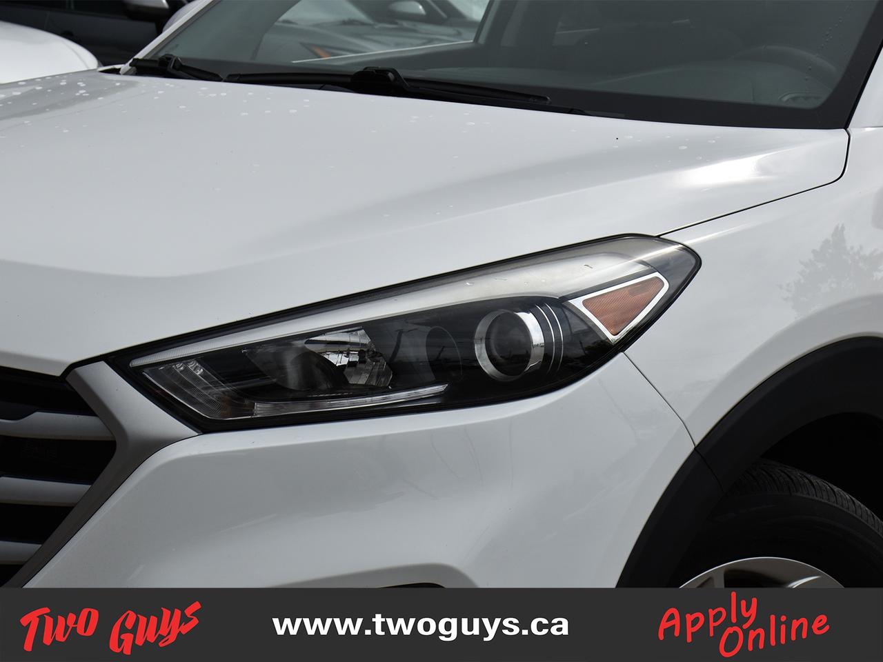 2017 Hyundai Tucson Luxury AWD Panoroof Leather Nav Back Up Camera Photo2