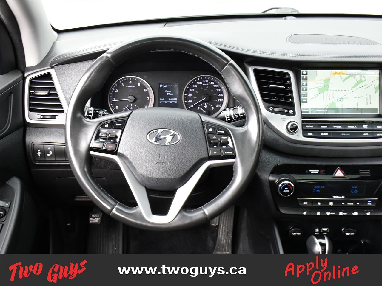 2017 Hyundai Tucson Luxury AWD Panoroof Leather Nav Back Up Camera Photo
