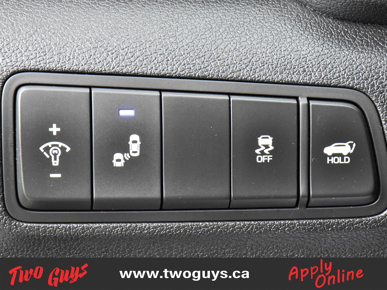 2017 Hyundai Tucson Luxury AWD Panoroof Leather Nav Back Up Camera Photo