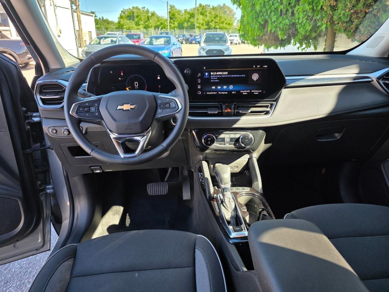2024 Chevrolet TrailBlazer LT 4dr All-Wheel Drive Photo