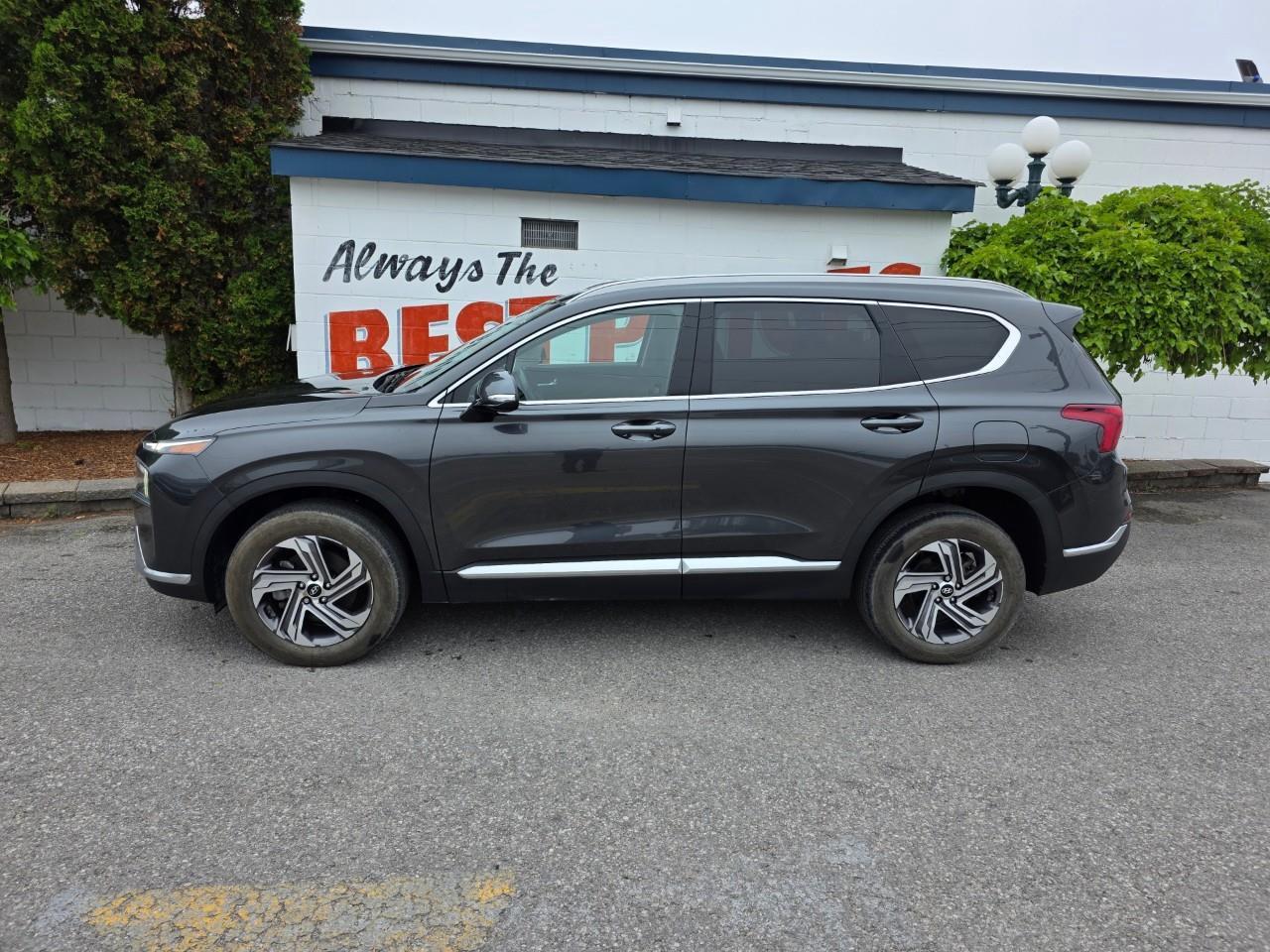 2023 Hyundai Santa Fe Preferred w/Trend Package 4dr All-Wheel Drive Photo