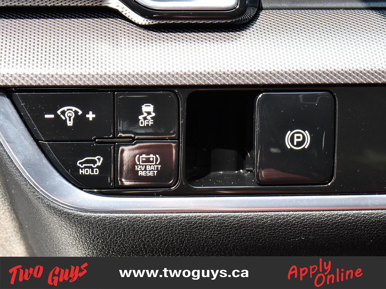 2023 Kia Sportage Hybrid SX AWD w-Red Interior Panoroof Nav Remote Start Photo