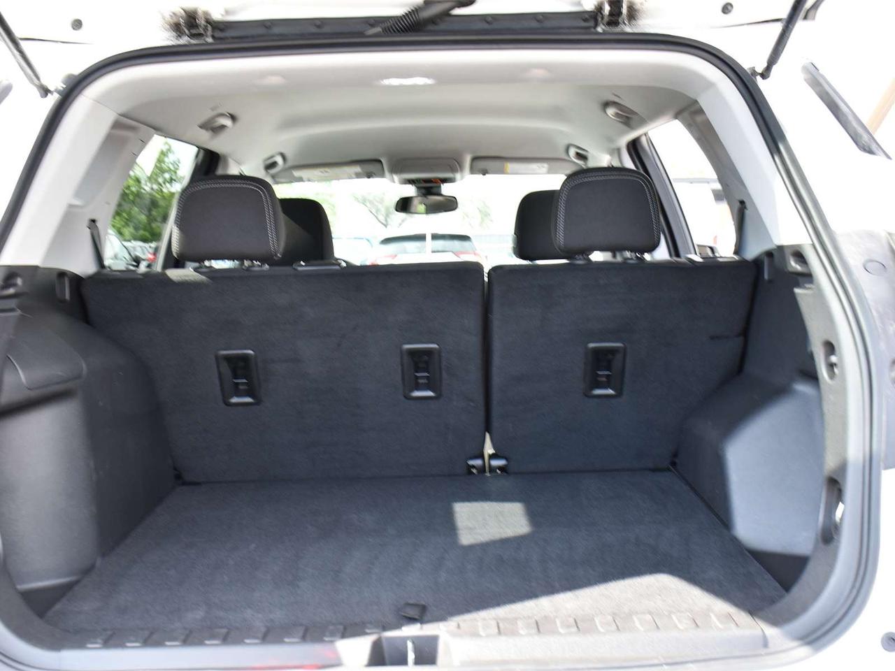 2024 GMC Terrain Elevation   SLE AWD 1.5L   Remote Start Photo