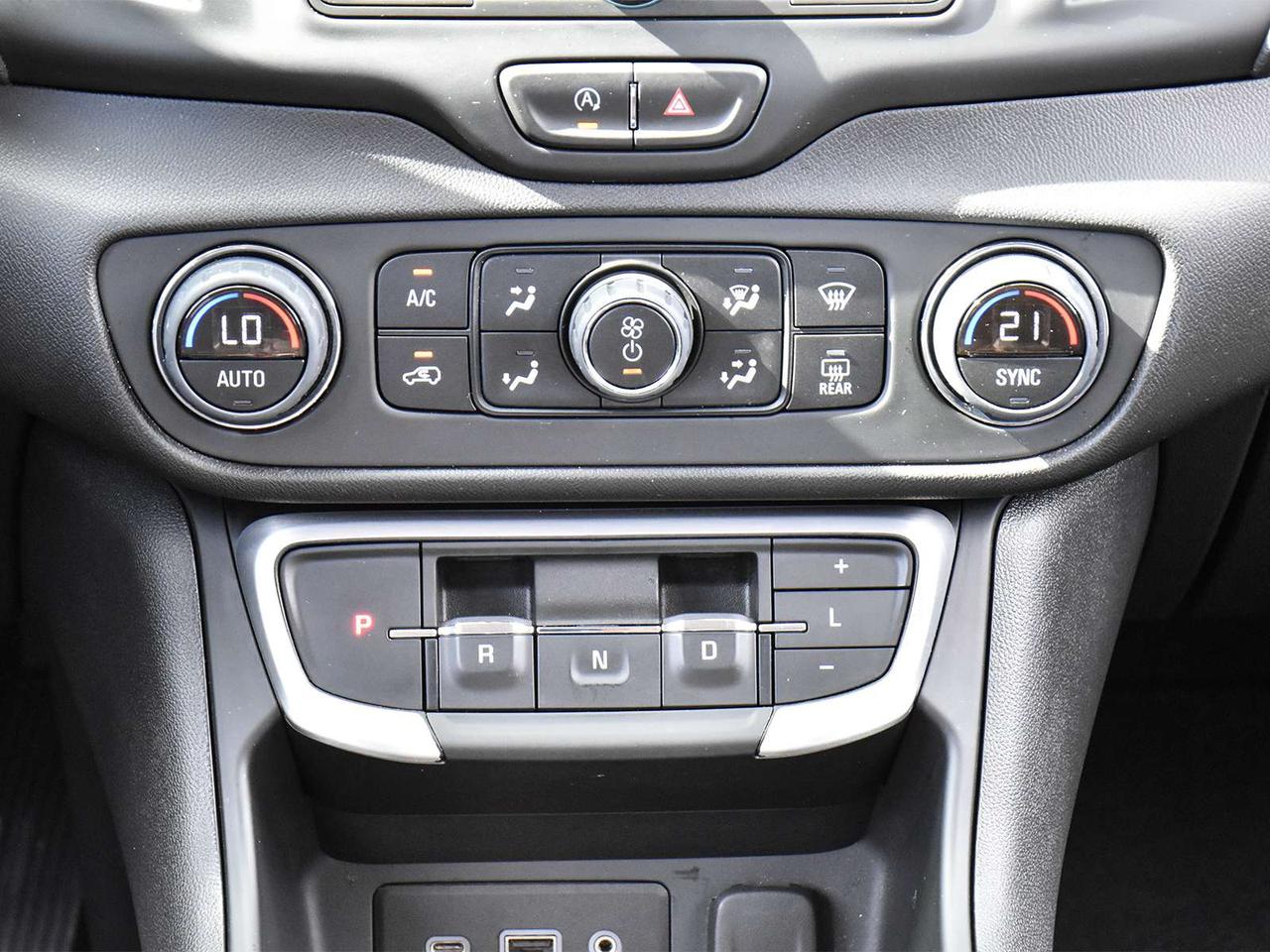 2024 GMC Terrain Elevation   SLE AWD 1.5L   Remote Start Photo