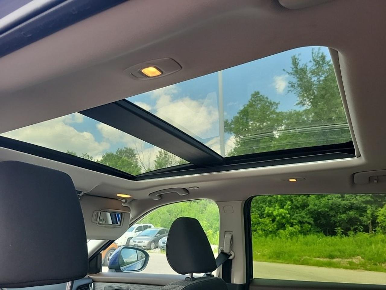 2023 Nissan Rogue SV Moonroof 4dr All-Wheel Drive Sport Utility Photo