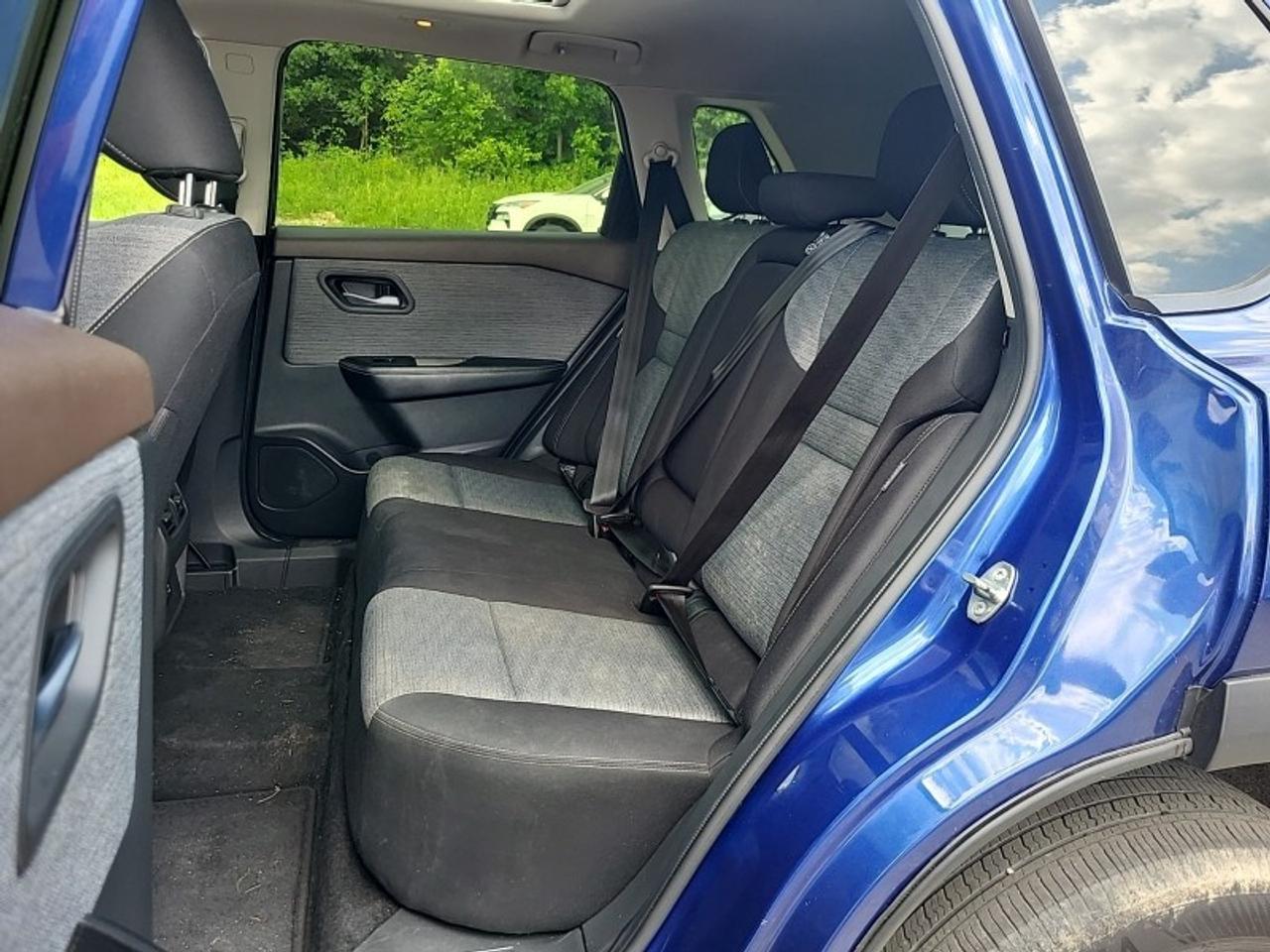 2023 Nissan Rogue SV Moonroof 4dr All-Wheel Drive Sport Utility Photo