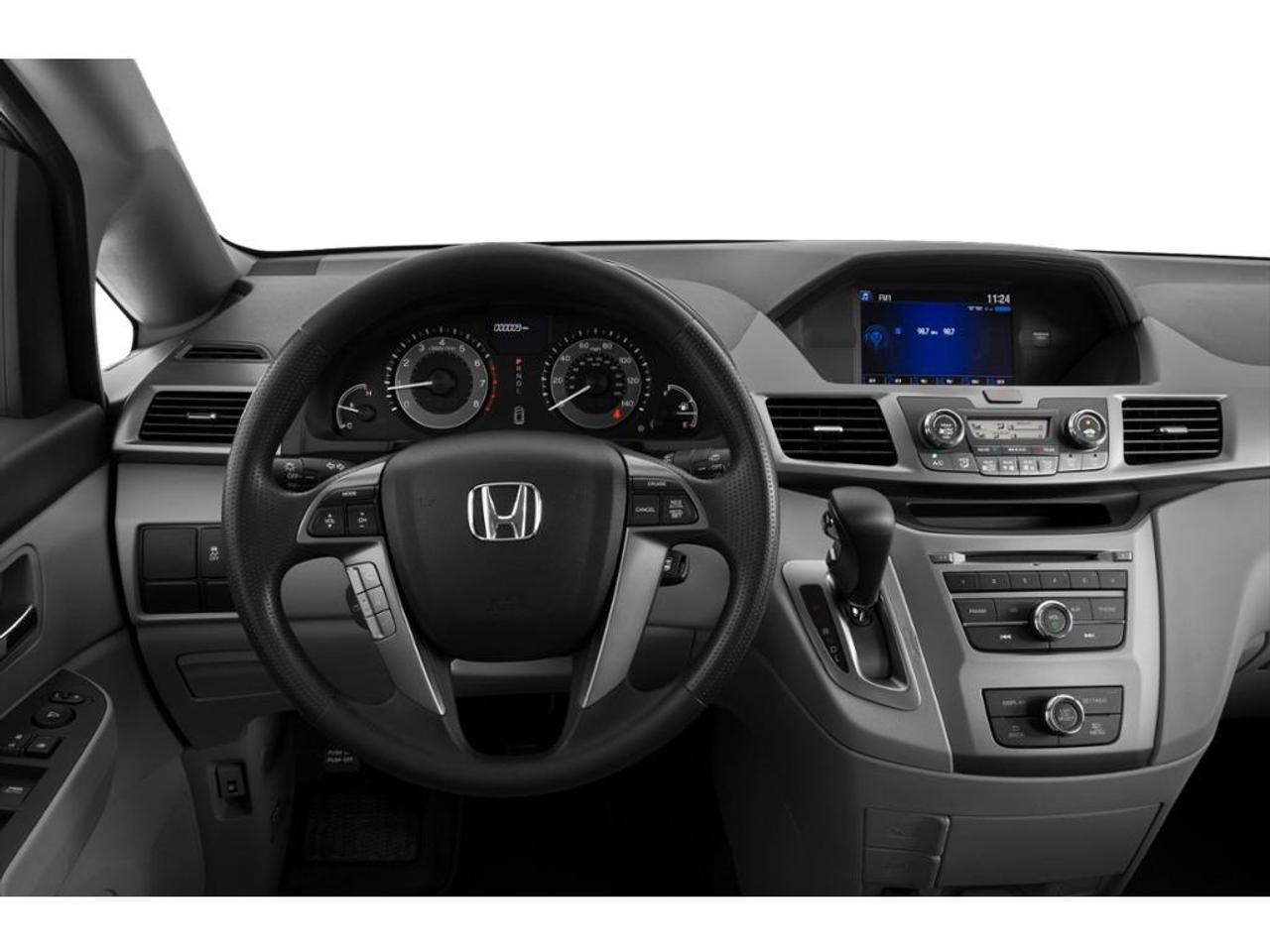 2016 Honda Odyssey LX (A6) Passenger Van Photo