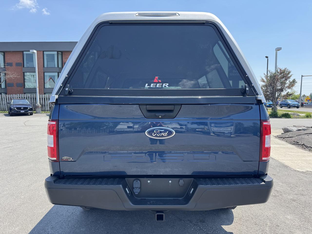 2018 Ford F-150 XL 4WD REG CAB 8' BOX Photo3