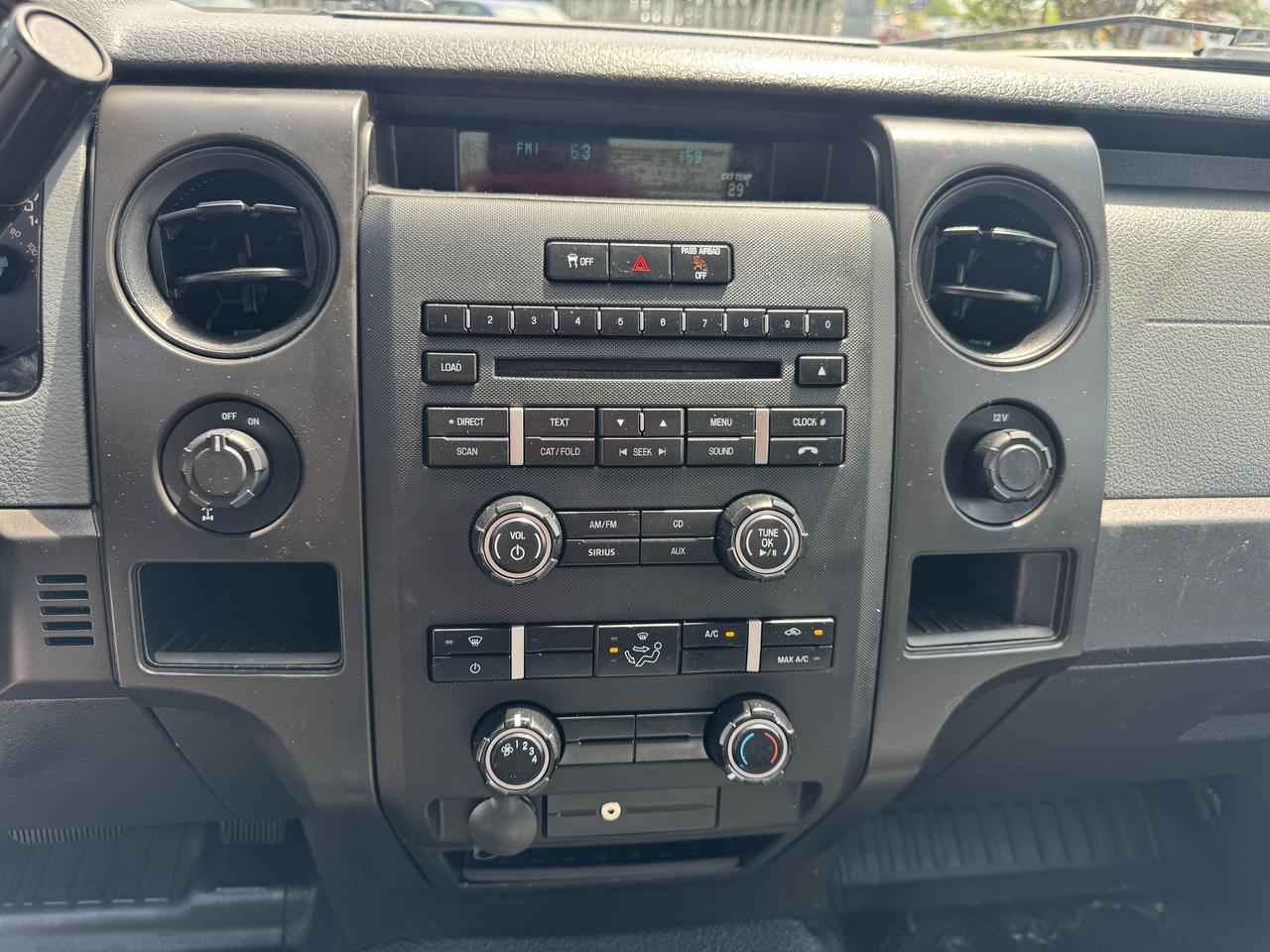 2014 Ford F-150 REG CAB XL Photo