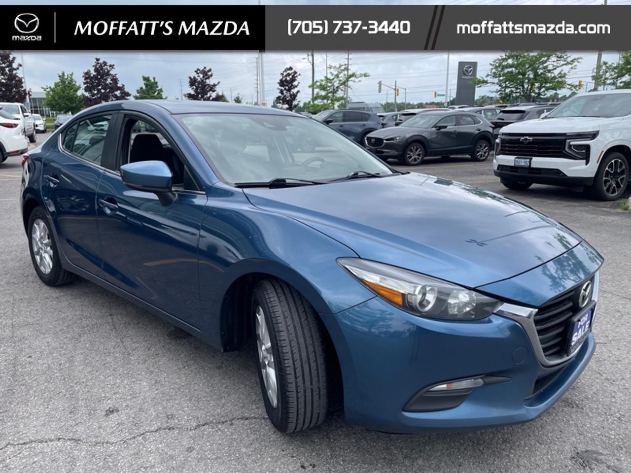 2017 Mazda MAZDA3 GS Photo