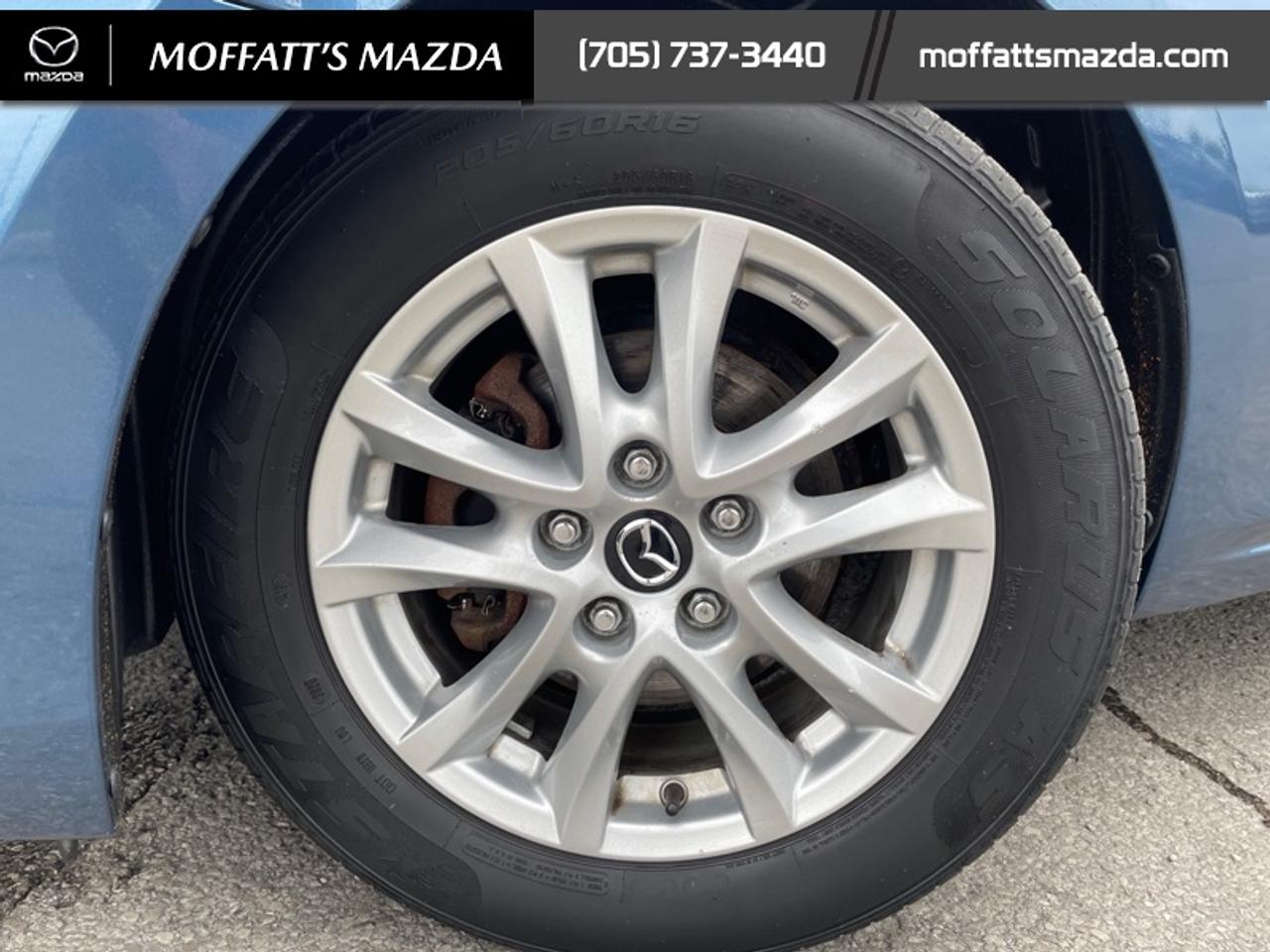 2017 Mazda MAZDA3 GS Photo