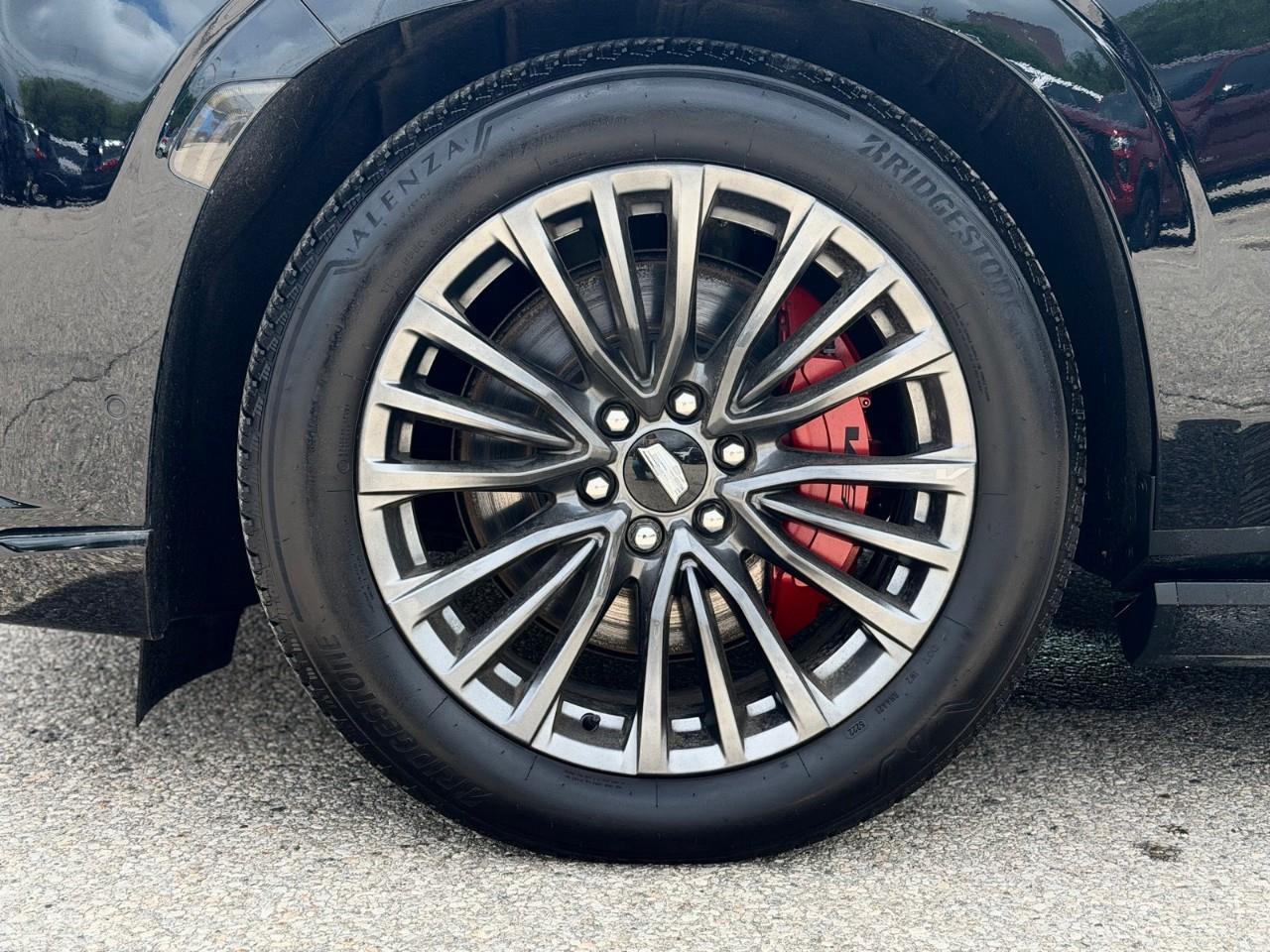 2023 Cadillac Escalade V-Series All-Wheel Drive Photo