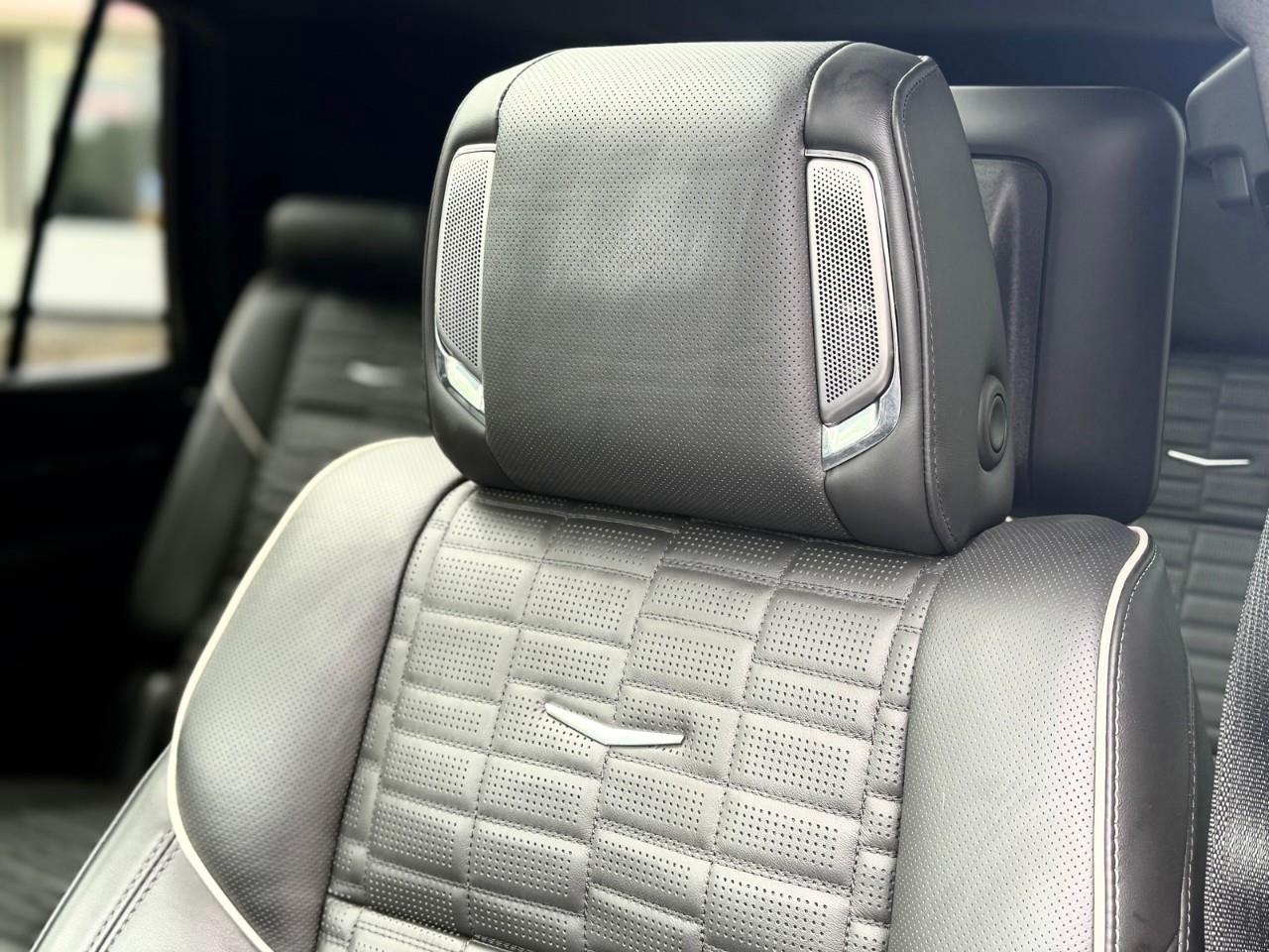 2023 Cadillac Escalade V-Series All-Wheel Drive Photo
