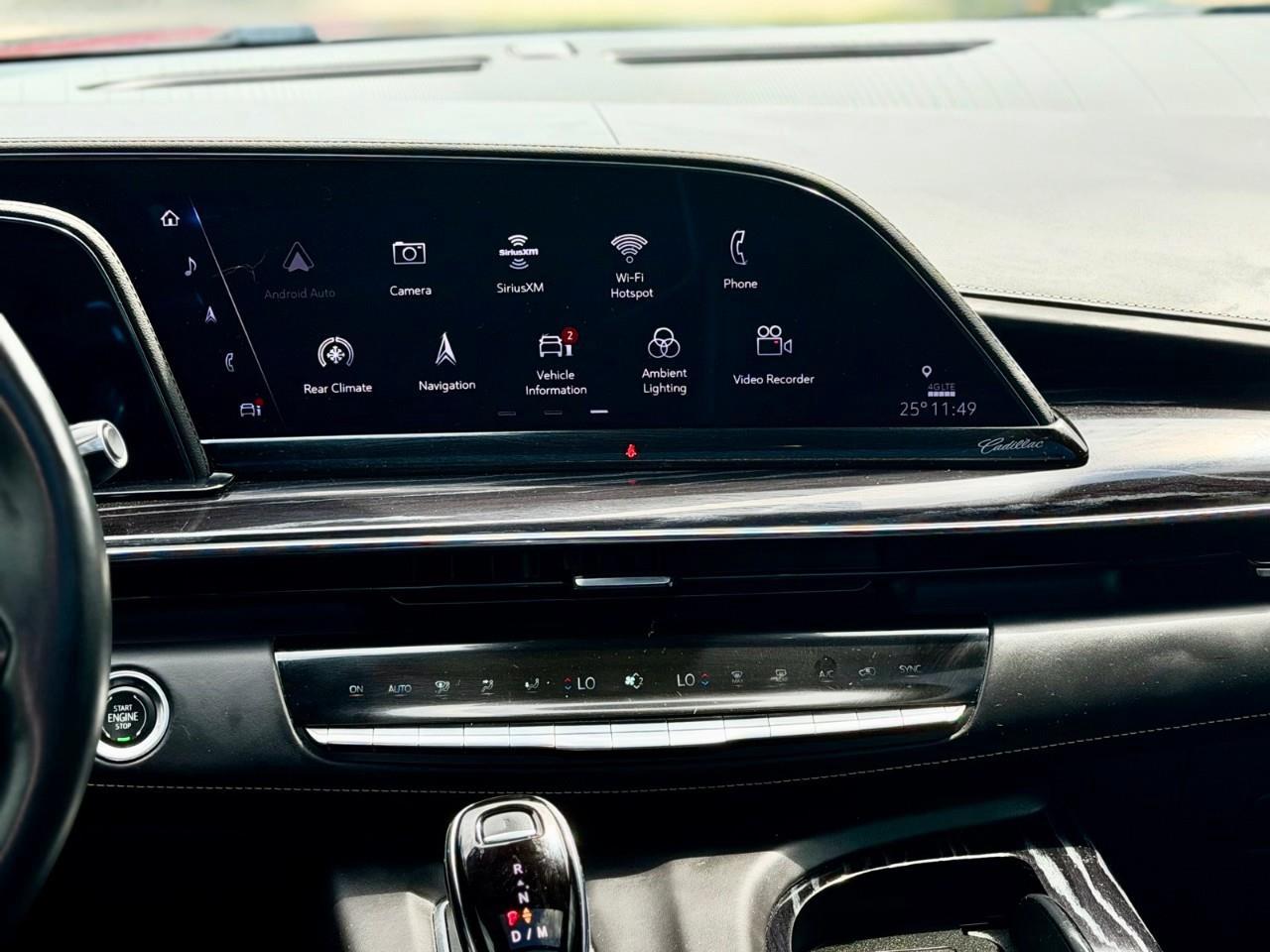 2023 Cadillac Escalade V-Series All-Wheel Drive Photo