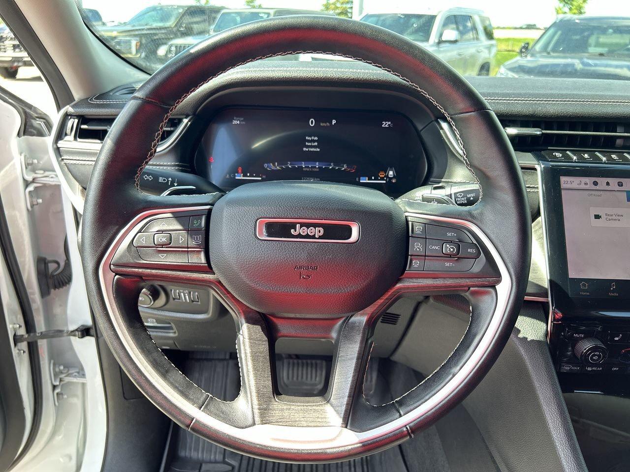 2022 Jeep Grand Cherokee Limited   Clean Accident-Free History Photo