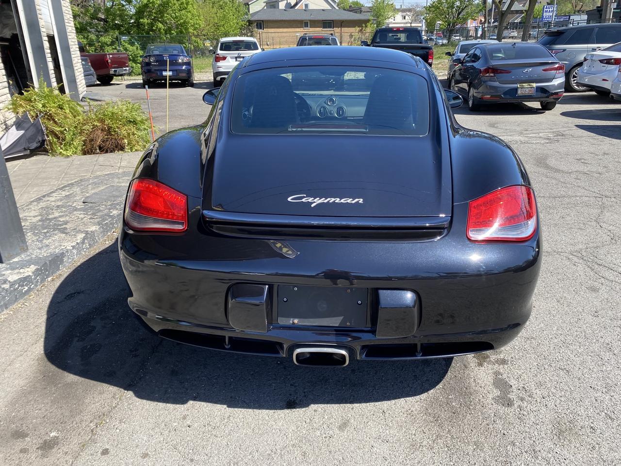 2012 Porsche Cayman 2dr Cpe Photo