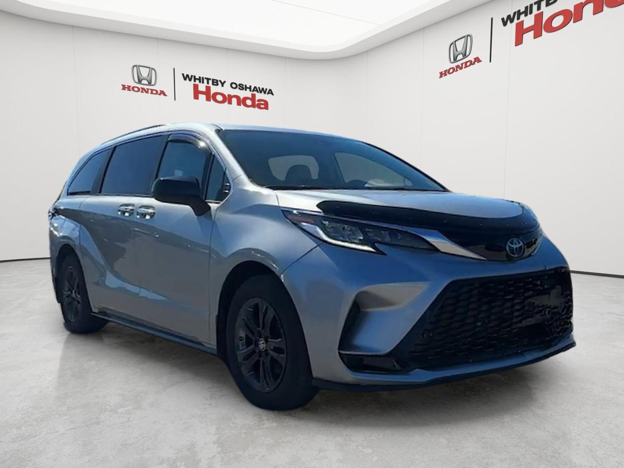 2024 Toyota Sienna  Photo