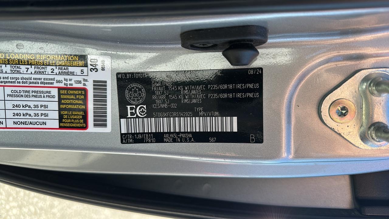 2024 Toyota Sienna  Photo