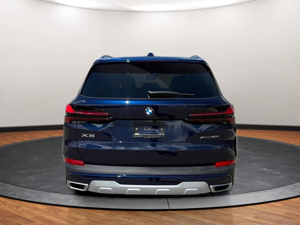 2025 BMW X5 xDrive40i Photo4