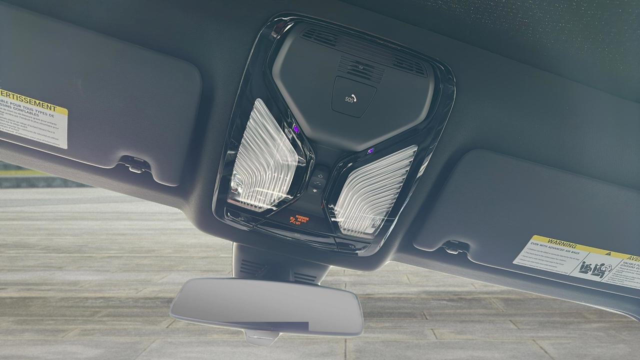 2022 BMW 2 Series M240i xDrive coupé Photo