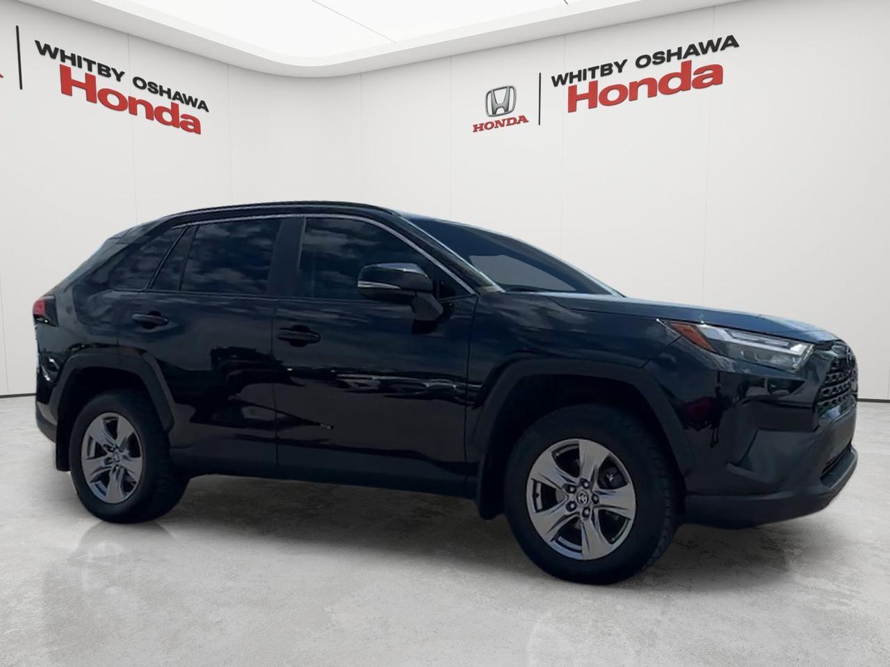2022 Toyota RAV4 XLE AWD Photo