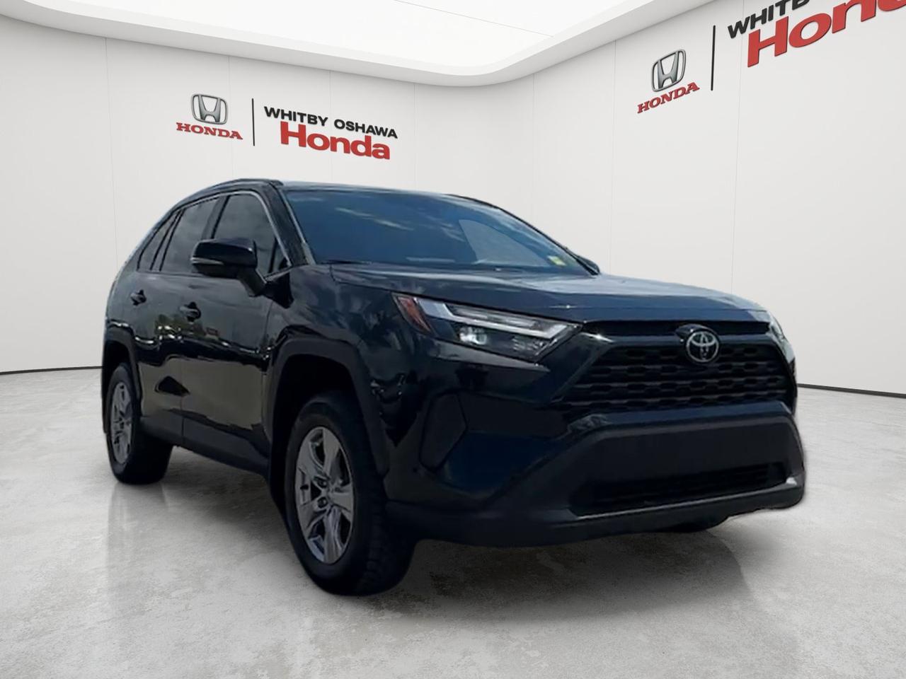2022 Toyota RAV4 XLE AWD Photo