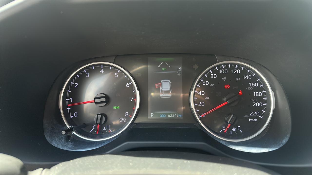 2022 Toyota RAV4 XLE AWD Photo