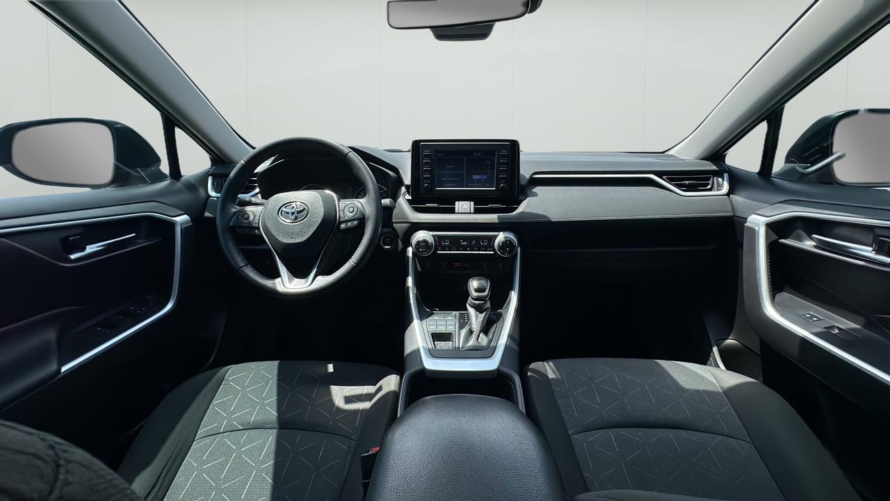 2022 Toyota RAV4 XLE AWD Photo