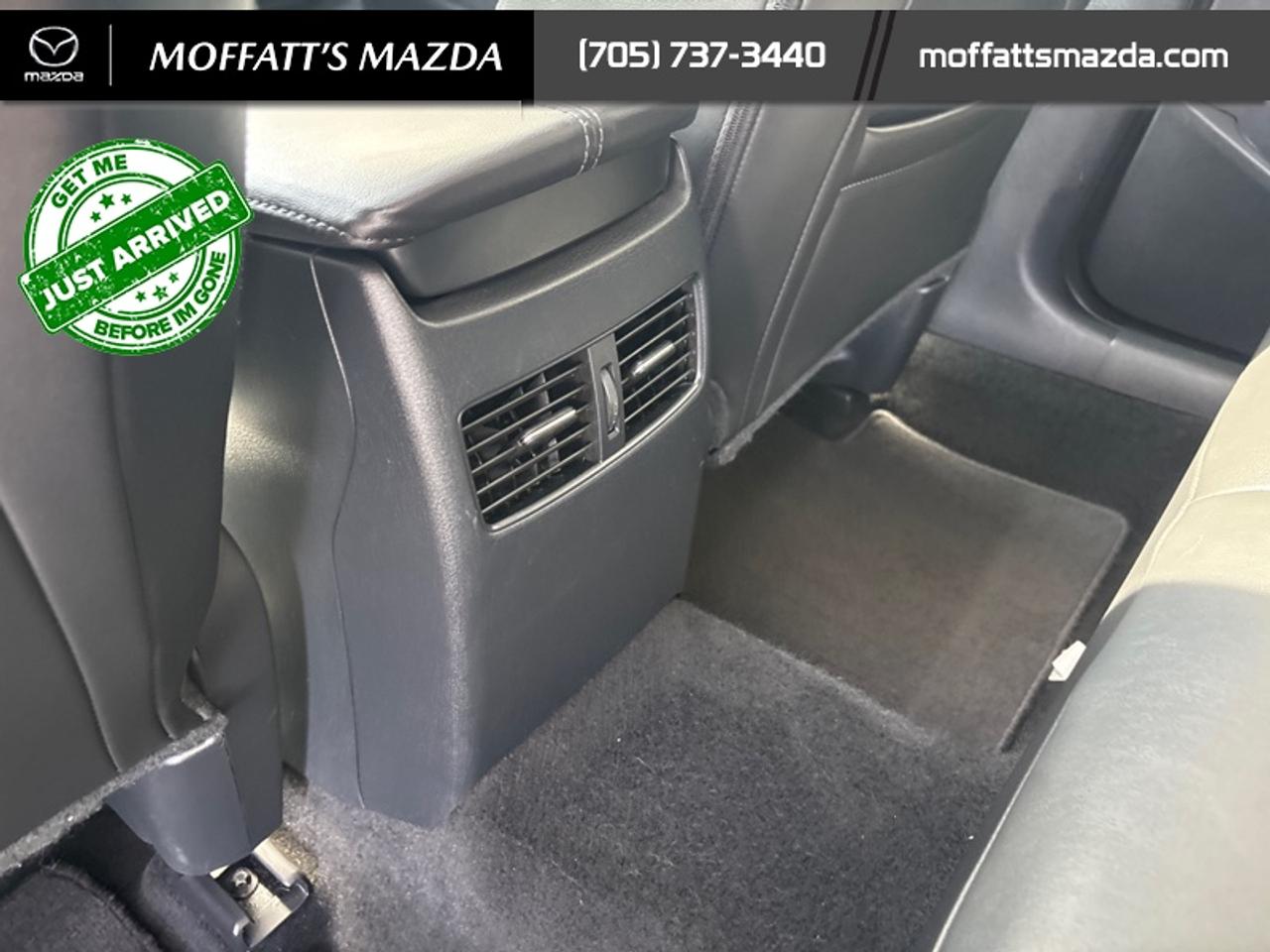 2024 Mazda CX-30 GS Photo