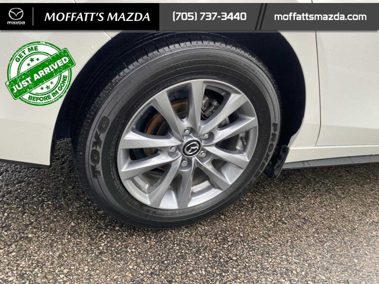 2024 Mazda MAZDA3 GS i-ACTIV Photo