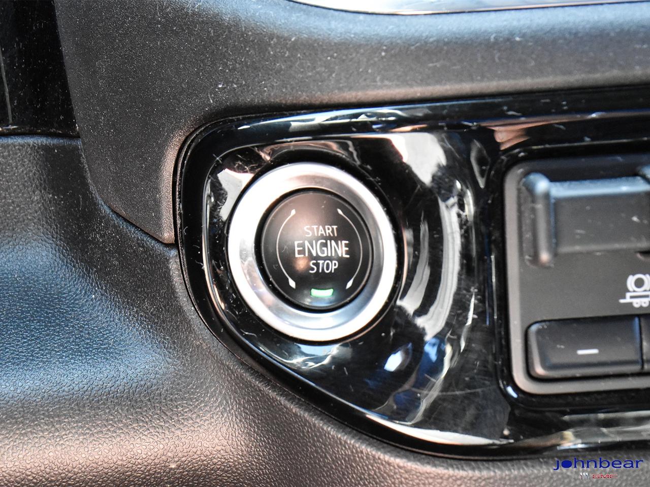 2024 GMC Sierra 1500 ELEVATION Photo