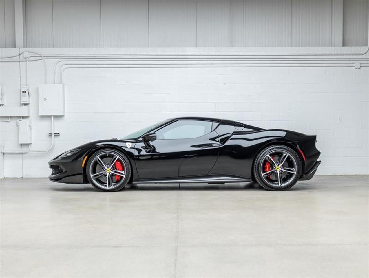 2023 Ferrari 296 GTB  Photo