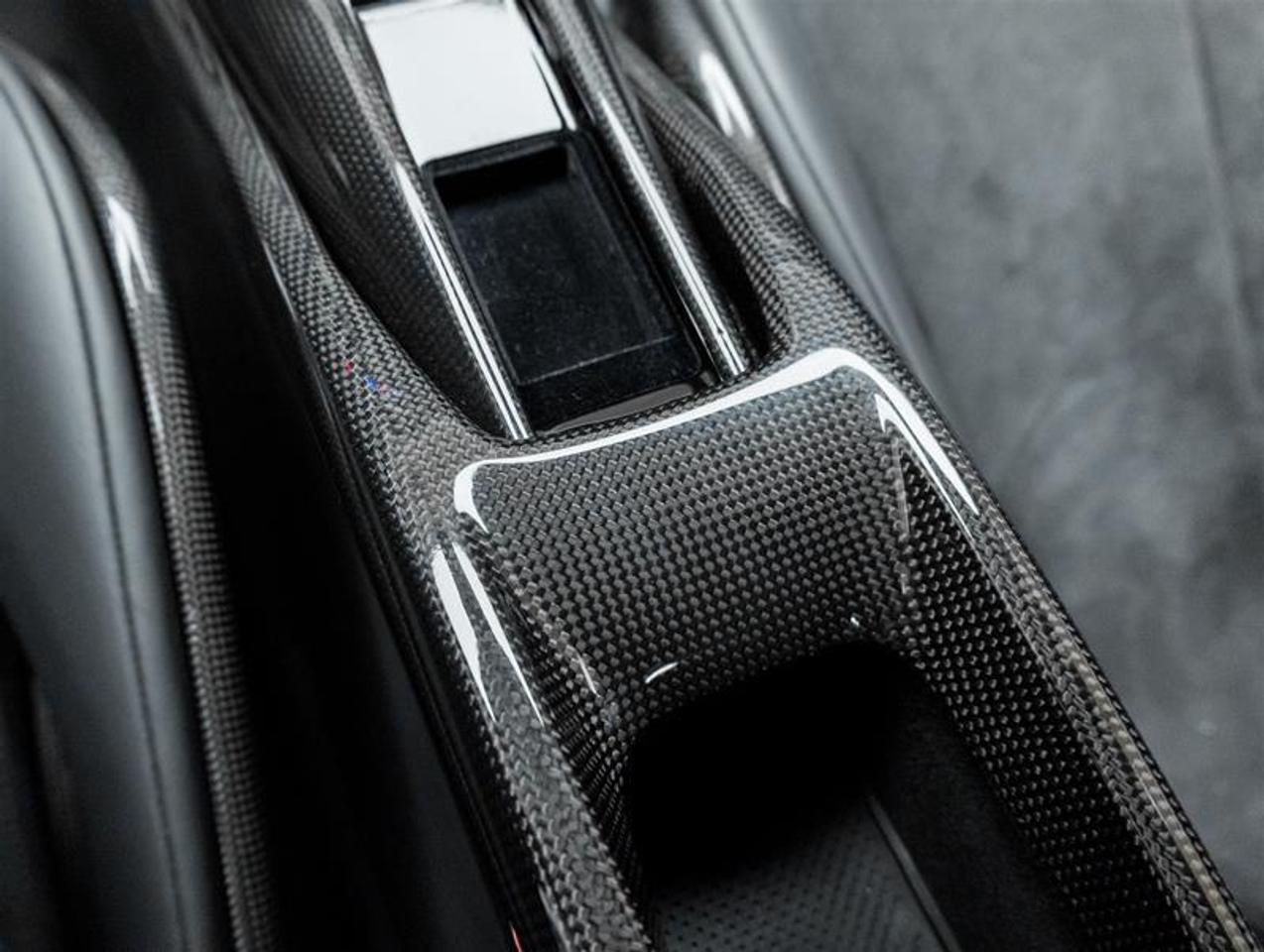 2023 Ferrari 296 GTB  Photo